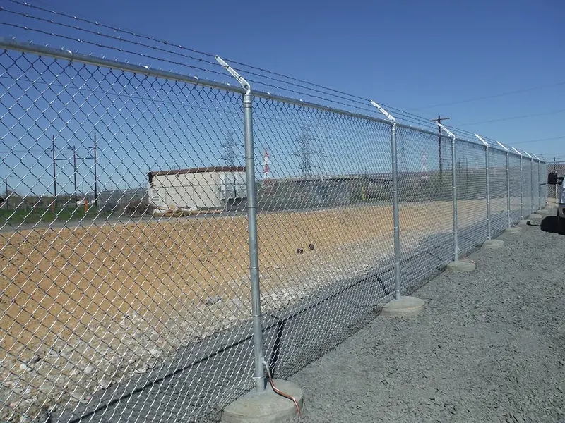 Eğri Boru Direkli Tel Çit